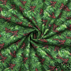 Coton imprimé digital motif groseilles Fond feuillage vert