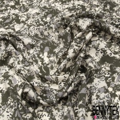 Satin Polyester Imprimé chien dalmatien Fond rose