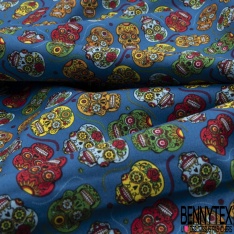 Coupon 3m coton imprimé tête de mort calaveras multicolore fond rouge de mars