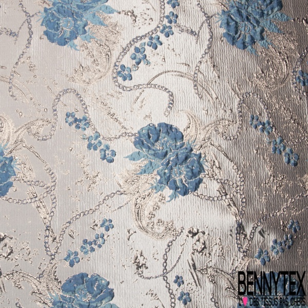 Brocart damassé Haute Couture imprimé grande fleur cachemire et chaine beige champagne lurex or fond teinte de rose