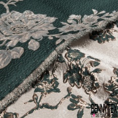 Brocart damassé Haute Couture imprimé grande fleur cachemire et chaine lilas pâle lurex or fond teinte de rose