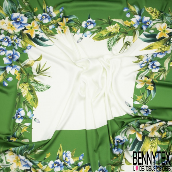 Deux panneaux twill satiné polyester imprimé floral cachemire multicolore fond blanc cassé