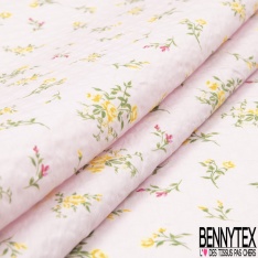 Polycoton sursucker gaufré mini rose sur tige fond rose layette